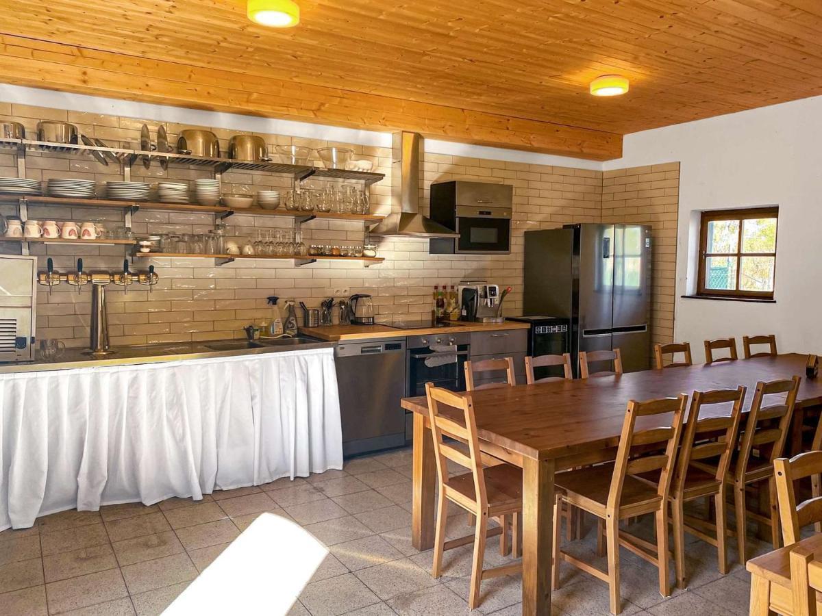 Hotel Habánský dům Dolni Vestonice Esterno foto
